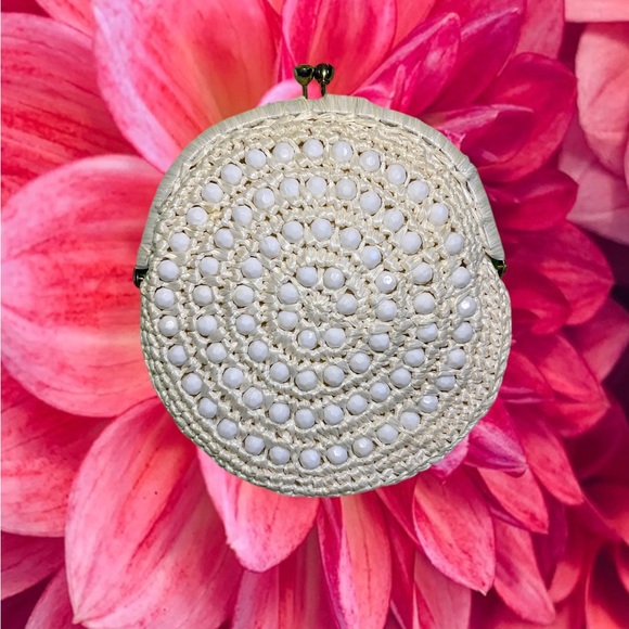 Vintage 60s Woven White Straw & Beaded Handbag by Marcus Brothers of Miami - Picture 16 of 16